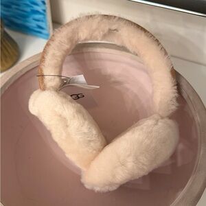 UGG Beige / Cream Faux Fur Earmuffs | New With Tags